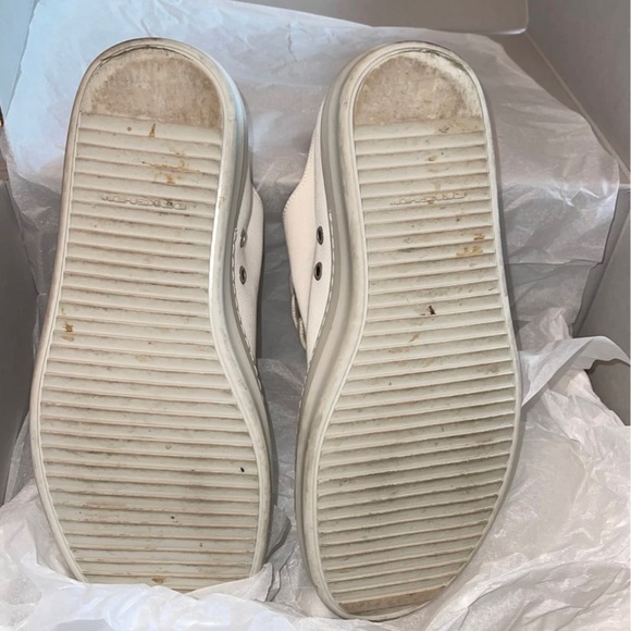 RICK OWENS DRKSHDW LOW TOP CANVAS SNEAKER - Picture 9 of 11